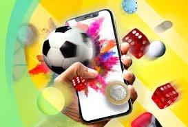 Antarmuka aplikasi mobile pakong86 menampilkan jadwal Free Fire World Series dan opsi live-dealer